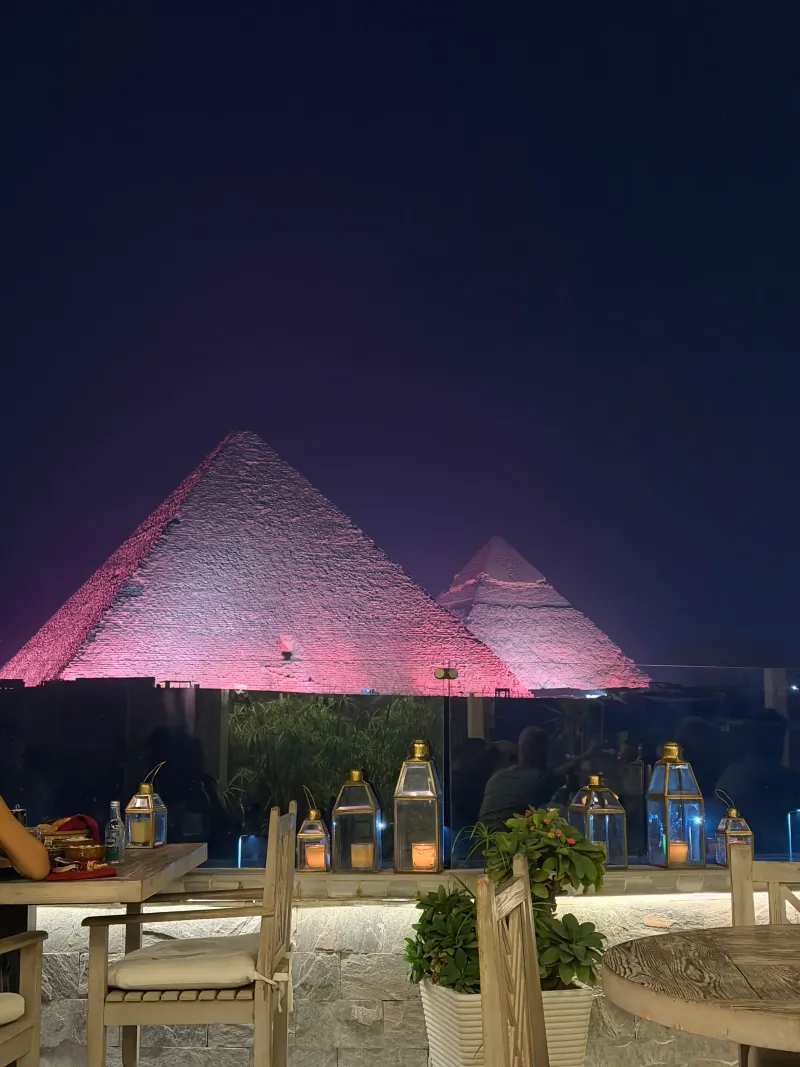 Пирамиды вечером